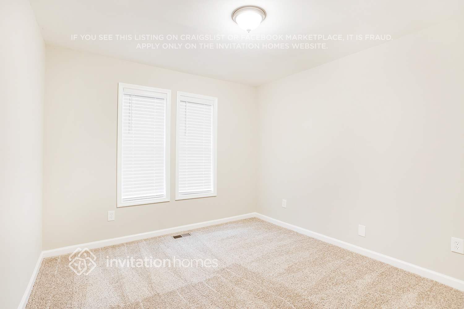 Building Photo - 5545 Gibson Dr