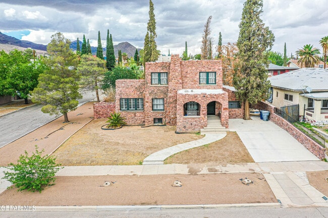Primary Photo - 3001 Federal Ave