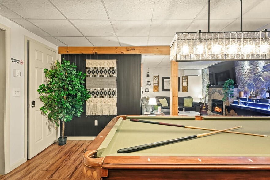 Building Photo - 194 Chapman Cir