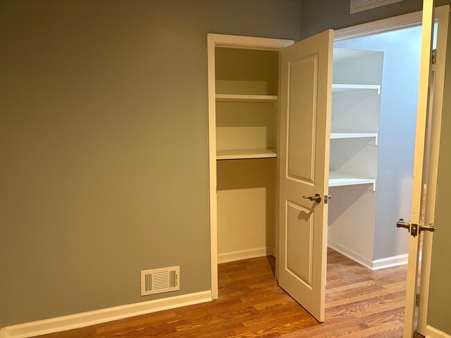 Building Photo - 15886 Northlawn St