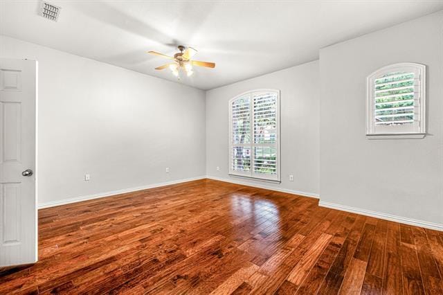 Building Photo - 2727 Breezy Point Ln