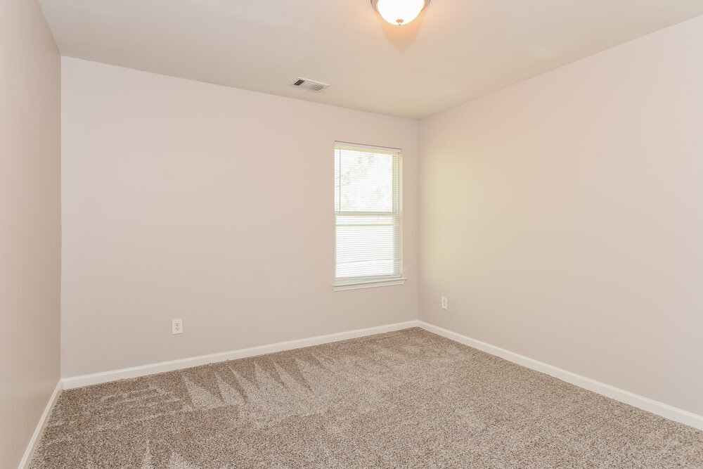 Building Photo - 250 Alamosa Path SW