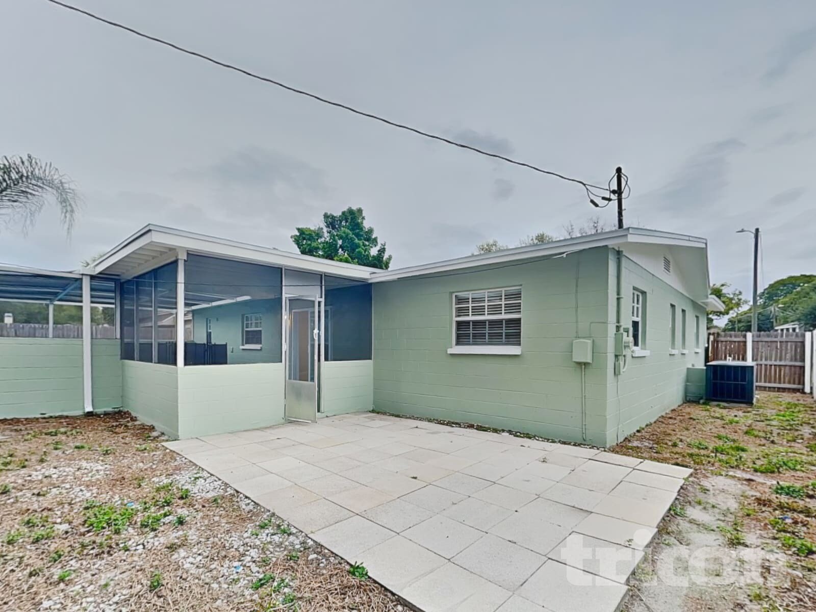 Building Photo - 616 Leisure Ave