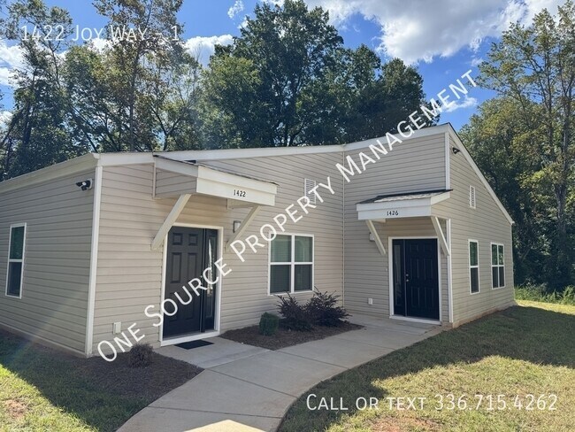 Building Photo - 1422 Joy Wy