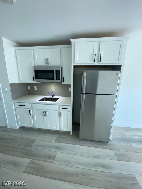 Building Photo - 9215 Sky Pointe Dr