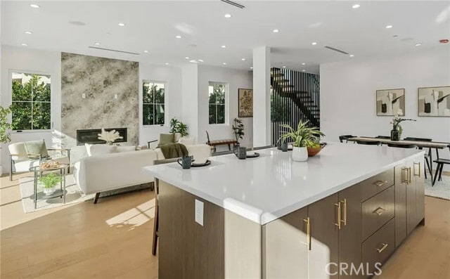 Building Photo - 2371 Midvale Ave