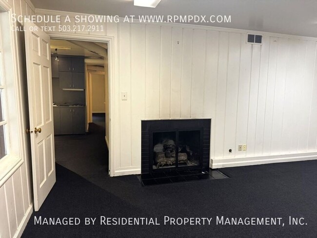 Building Photo - 1938 SW Edgewood Rd