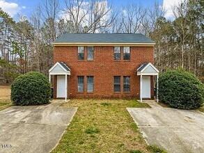 Building Photo - 2805 Ferret Ct