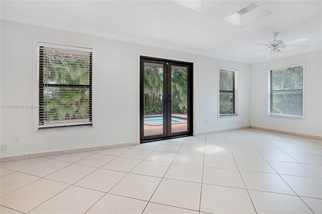 Building Photo - 8045 SW 62nd Ct