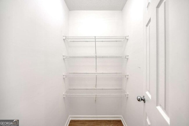 Building Photo - 2913 Vining Ridge Terrace