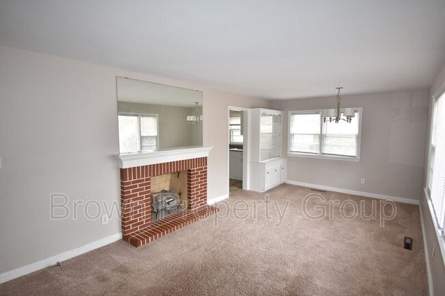 Building Photo - 1813 Catawba St