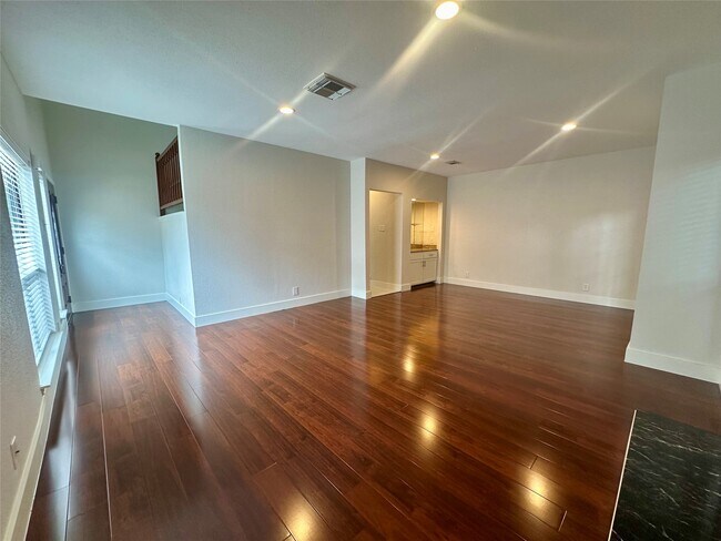 Building Photo - 2486 Bering Dr