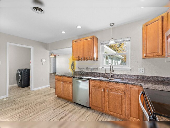 Building Photo - !!!WOW!!! Single Family home in VA Beach