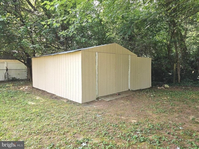 Building Photo - 58 Edgewood Rd