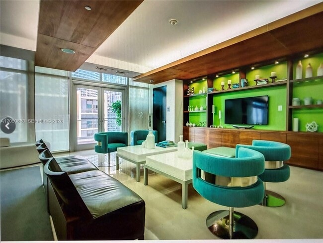Building Photo - 500 Brickell Ave