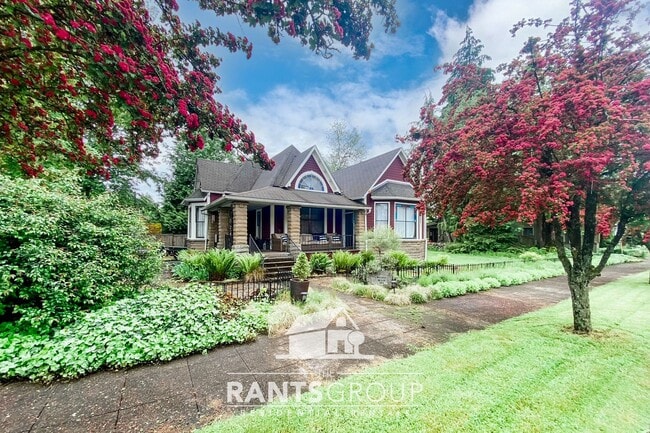 Primary Photo - Charming historical home in Tenino!