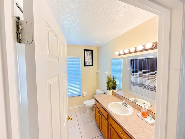 Building Photo - 407 Briarton Dr