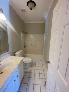 Building Photo - 3023 Pointe Dr