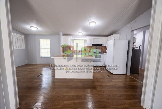 Building Photo - 145 Springbrook Cir