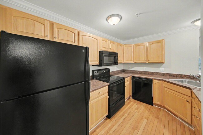 Building Photo - 2738 Barclay Wy