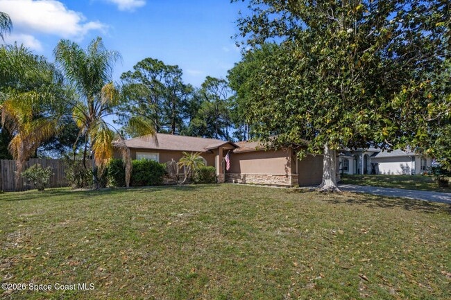 Building Photo - 6080 Chapman St