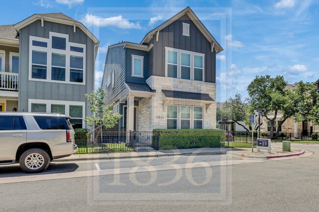 Building Photo - 13621 Defiance Pass