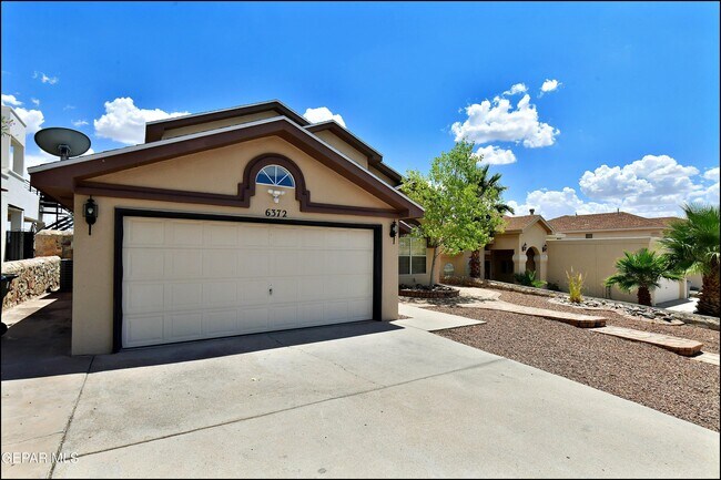 Building Photo - 6372 Franklin Ridge Dr