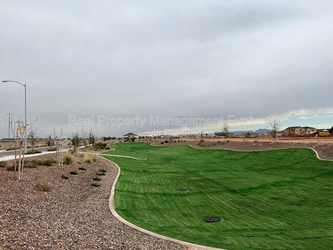 Building Photo - 9614 W Agora Ln