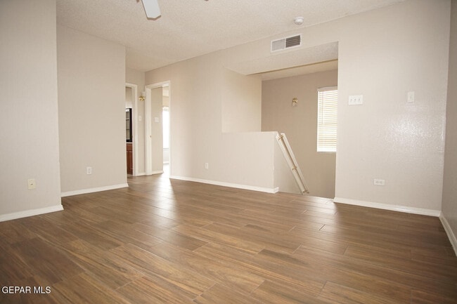 Building Photo - 3696 Prairie Rose St