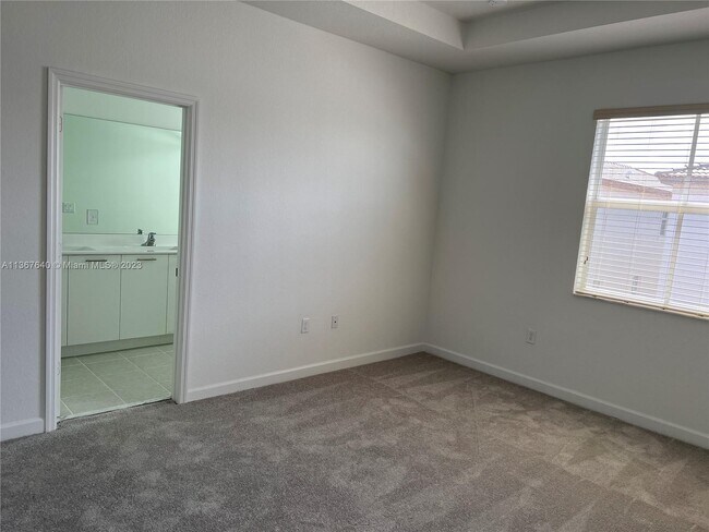 Building Photo - 2364 NW 130th St