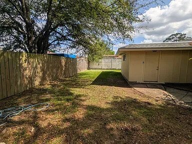Building Photo - 5011 Warren Dr