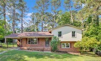 Building Photo - 1618 Hickoryridge Ct