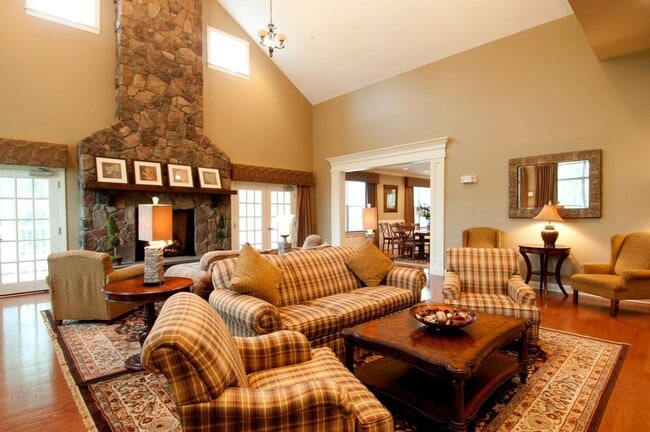 Building Photo - 181 Knollwood Way