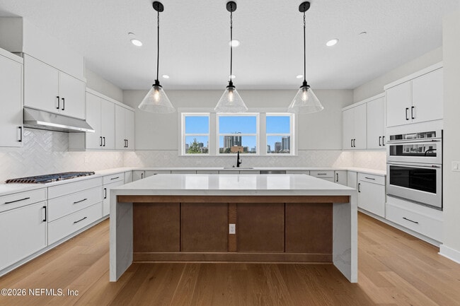 Building Photo - 2054 Prudential Dr
