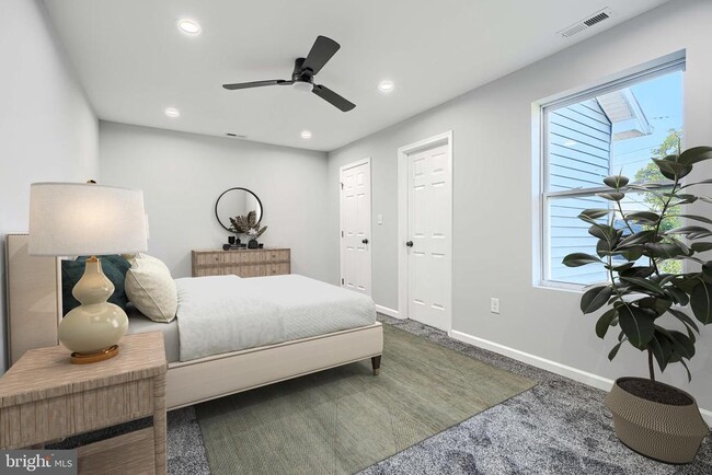 Building Photo - 9 Avenal Rd