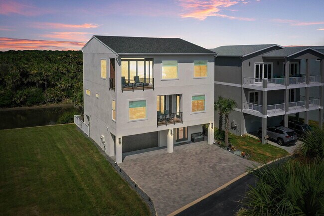 Building Photo - 3538 N Ocean Shore Blvd