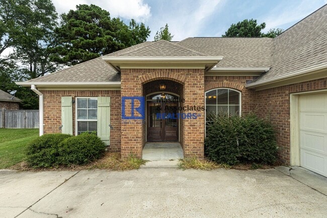 Building Photo - 4 Bed/2 Bath Home in Stillhouse Creek in M...
