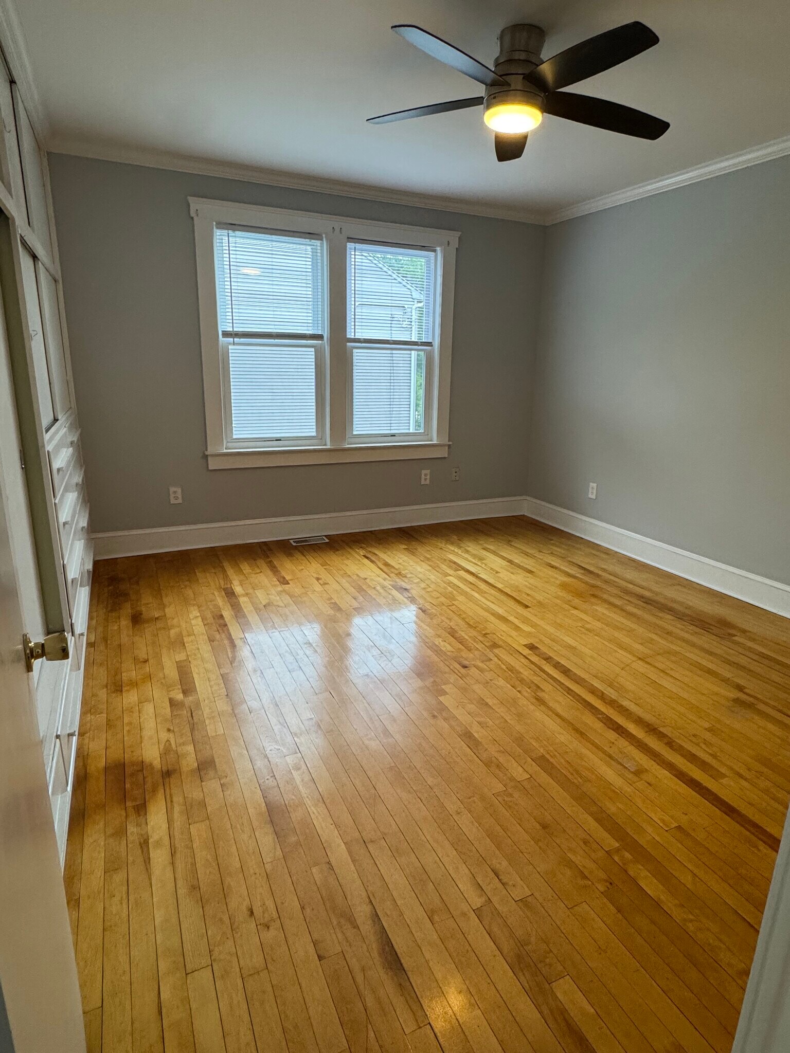 Building Photo - 258 Coburn Ave