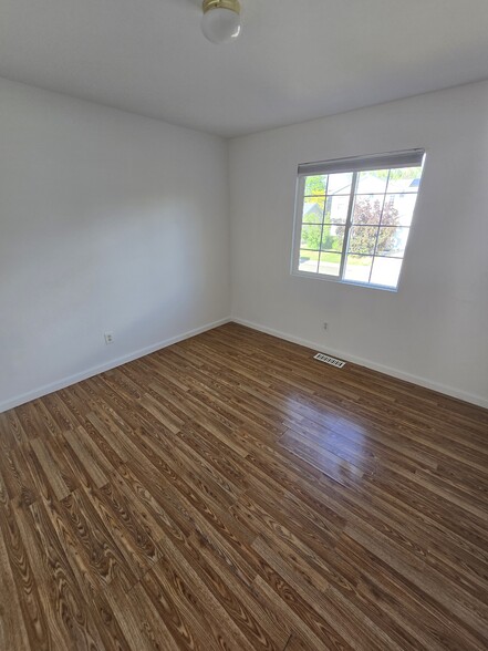 Building Photo - 1441 S Pitkin Cir