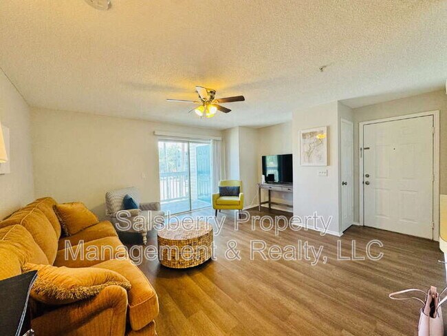 Building Photo - 4000 Dancing Cloud Ct
