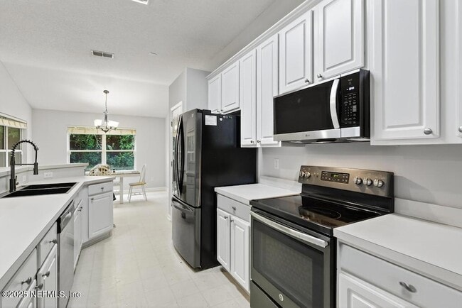 Building Photo - 1675 Rustling Dr