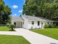 Building Photo - 9753 Mollylea Dr