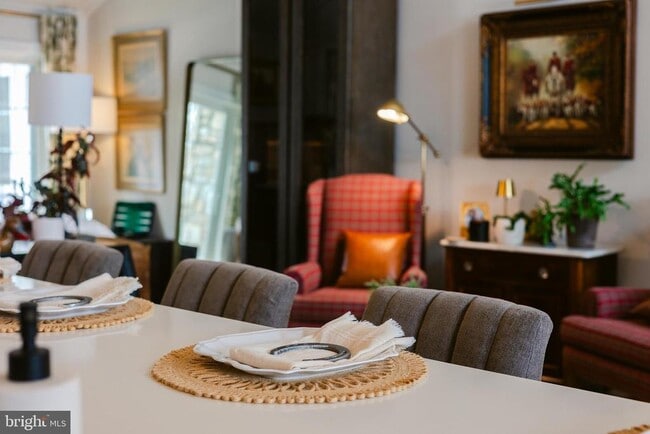 Building Photo - 13230 Falls Rd