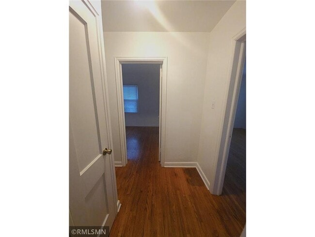 Building Photo - 656 Cleveland Ave S