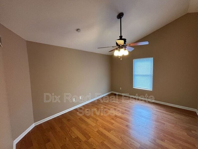 Building Photo - 17 Ambergreen Ct