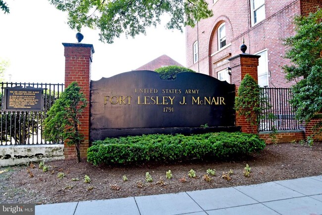 Building Photo - 73 G St SW