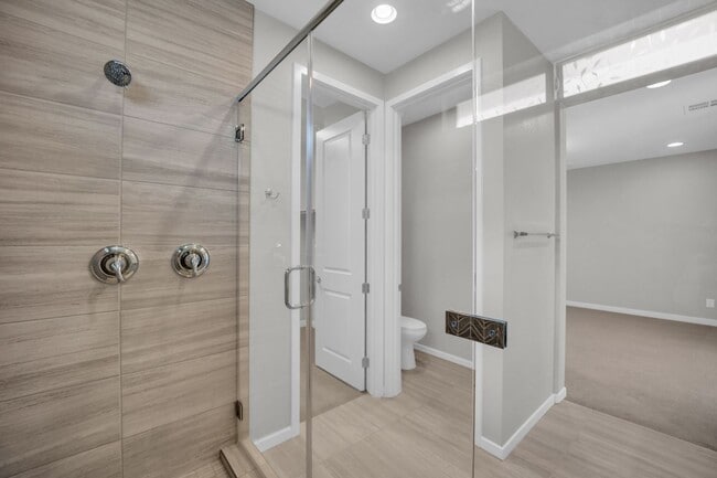 Building Photo - 4bedroom home in Summerlin