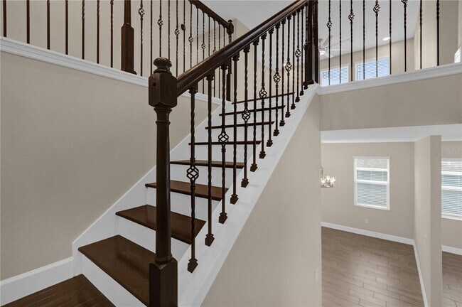 Building Photo - 1964 Burgundy Dr