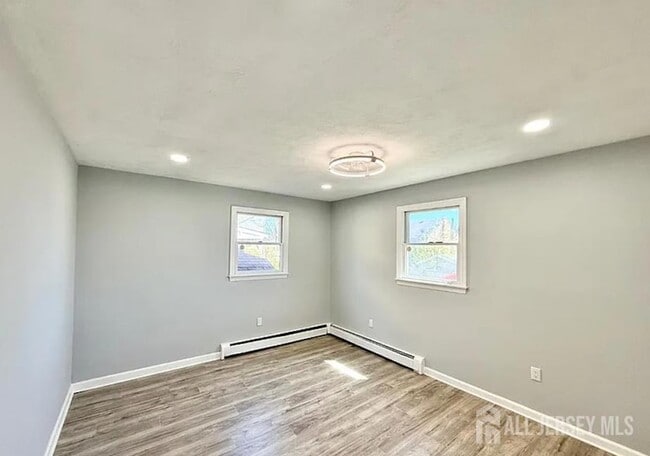 Building Photo - 35 Fiat Ave