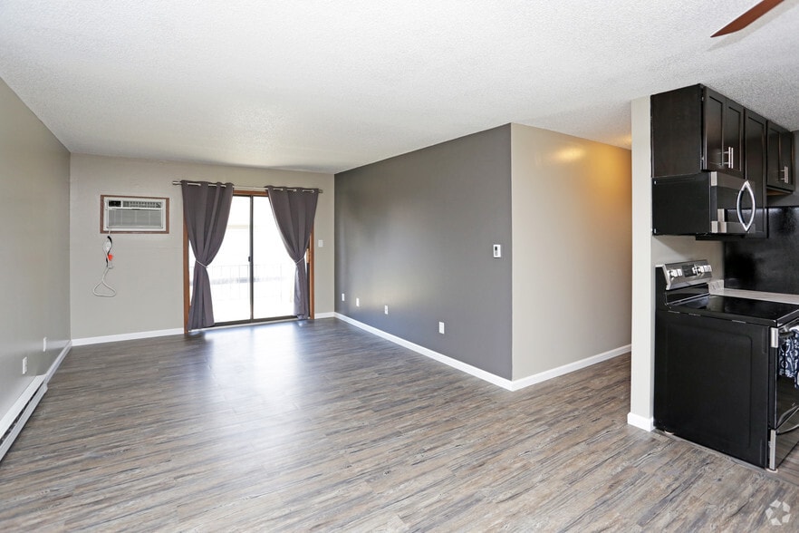 Living Room - Woodland Place Apartments, LLC